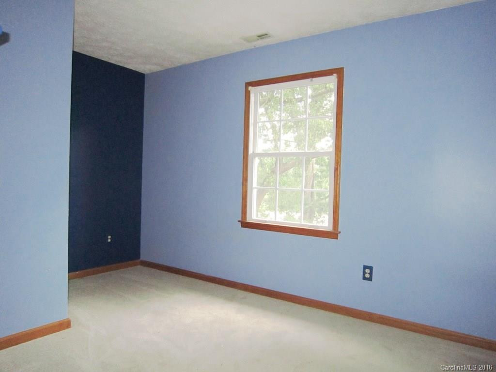 12 Nicola Drive - Photo 15