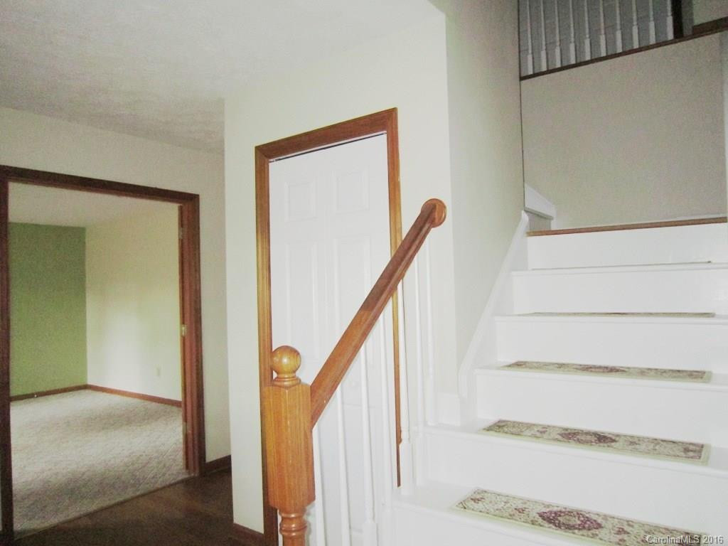 12 Nicola Drive - Photo 17