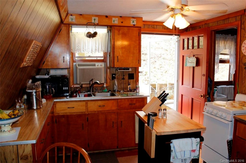 42 Rainbow Lake Circle - Photo 3