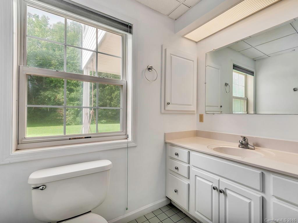 46 Warlick Road - Photo 16