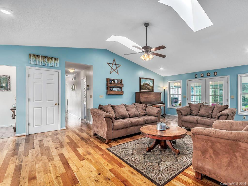 46 Warlick Road - Photo 3