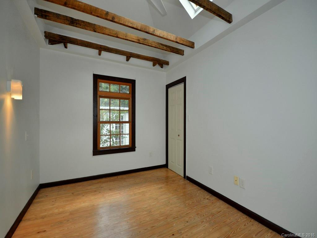 134 Hanover Street - Photo 11