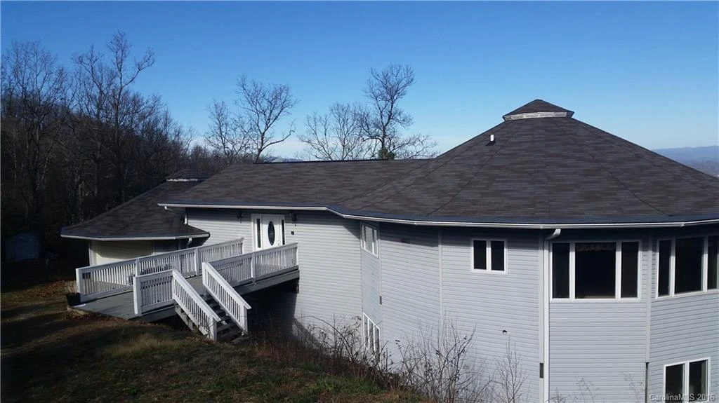 16 Court View Lane