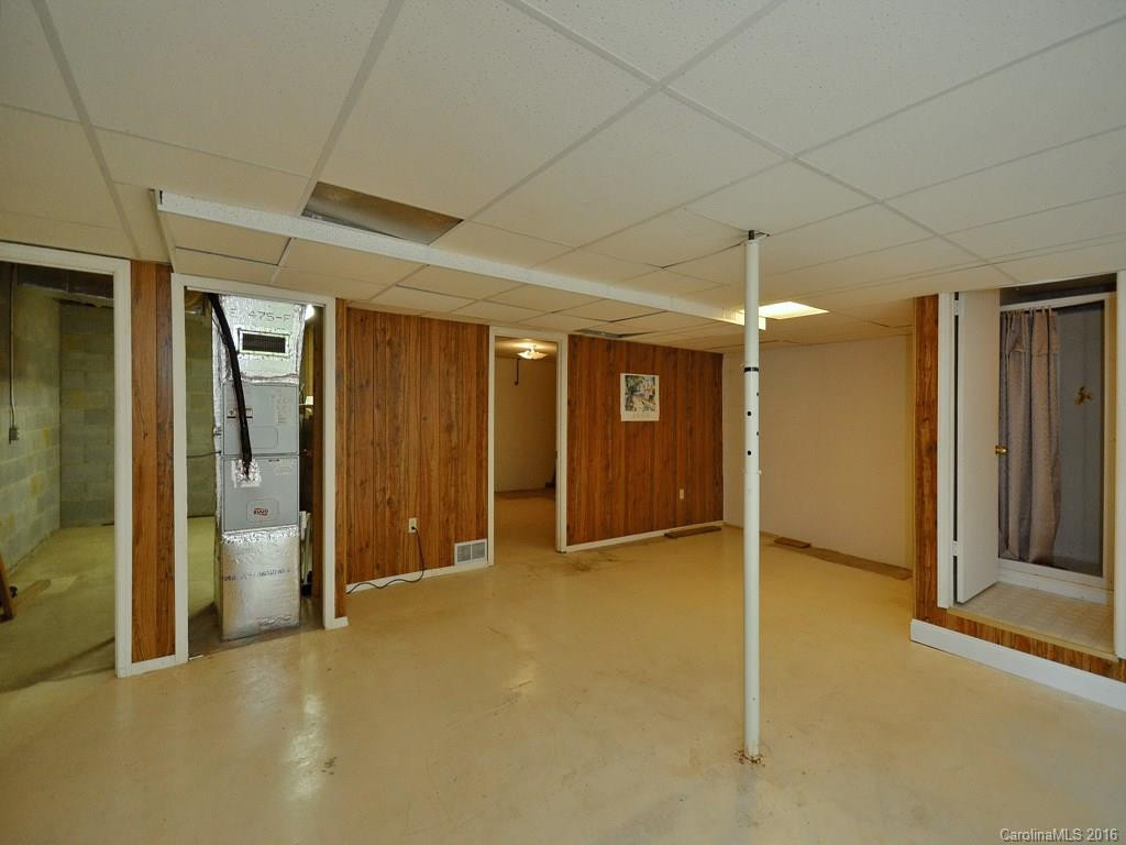 49 Poplar Tree Lane #402 - Photo 12