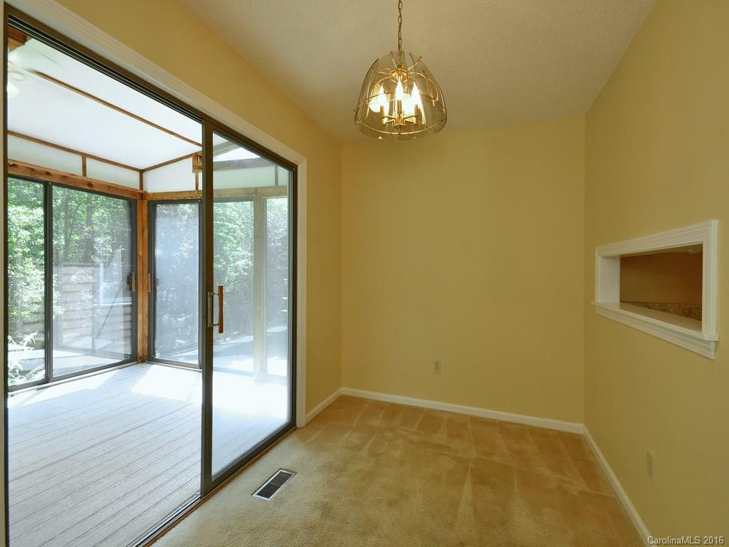 49 Poplar Tree Lane #402 - Photo 6