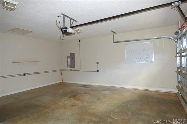 208 Pine Meadow Circle - Photo 12
