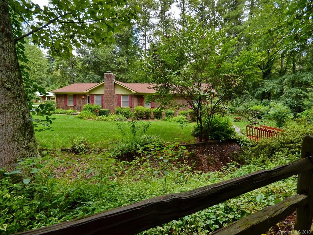 13 Foxhorn Court - Photo 3