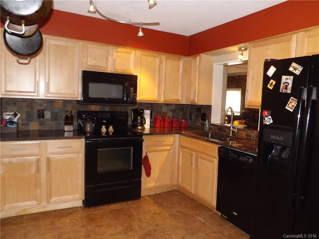 57 Maple Ridge Lane #57 - Photo 3