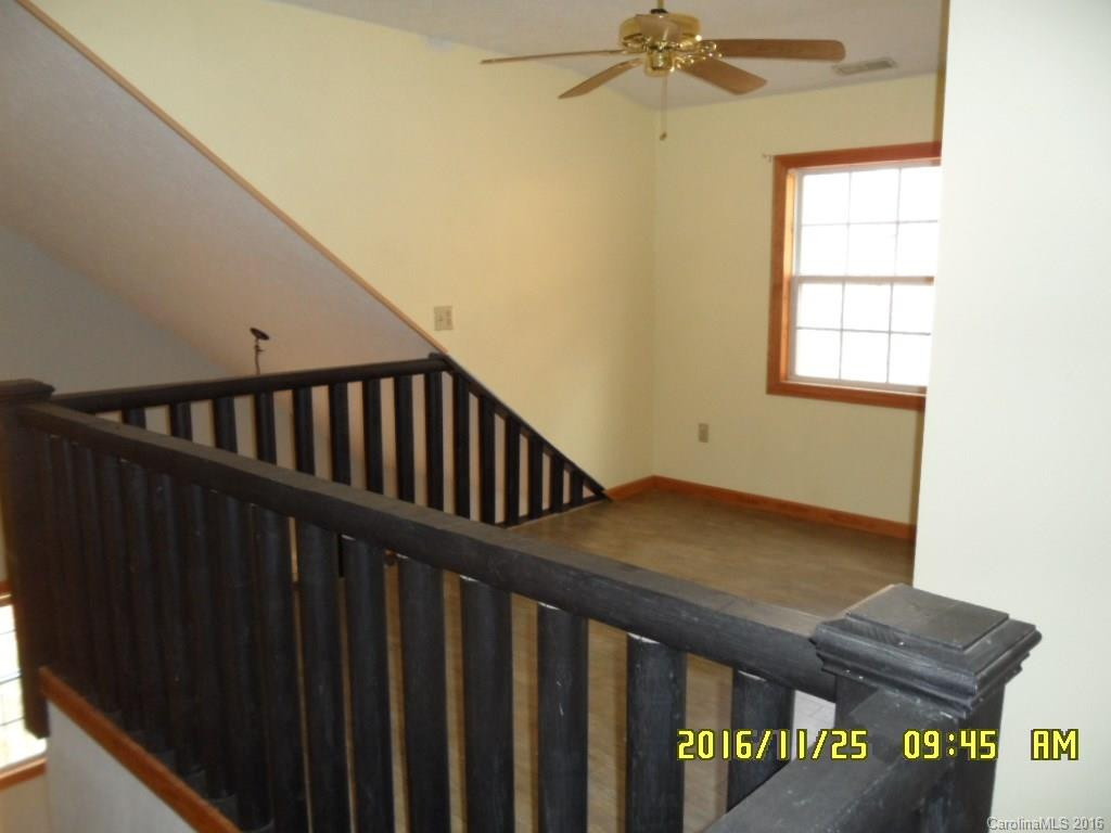191 Timberhill Drive - Photo 6