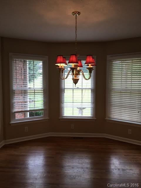 224 Sandy Oak Drive - Photo 7