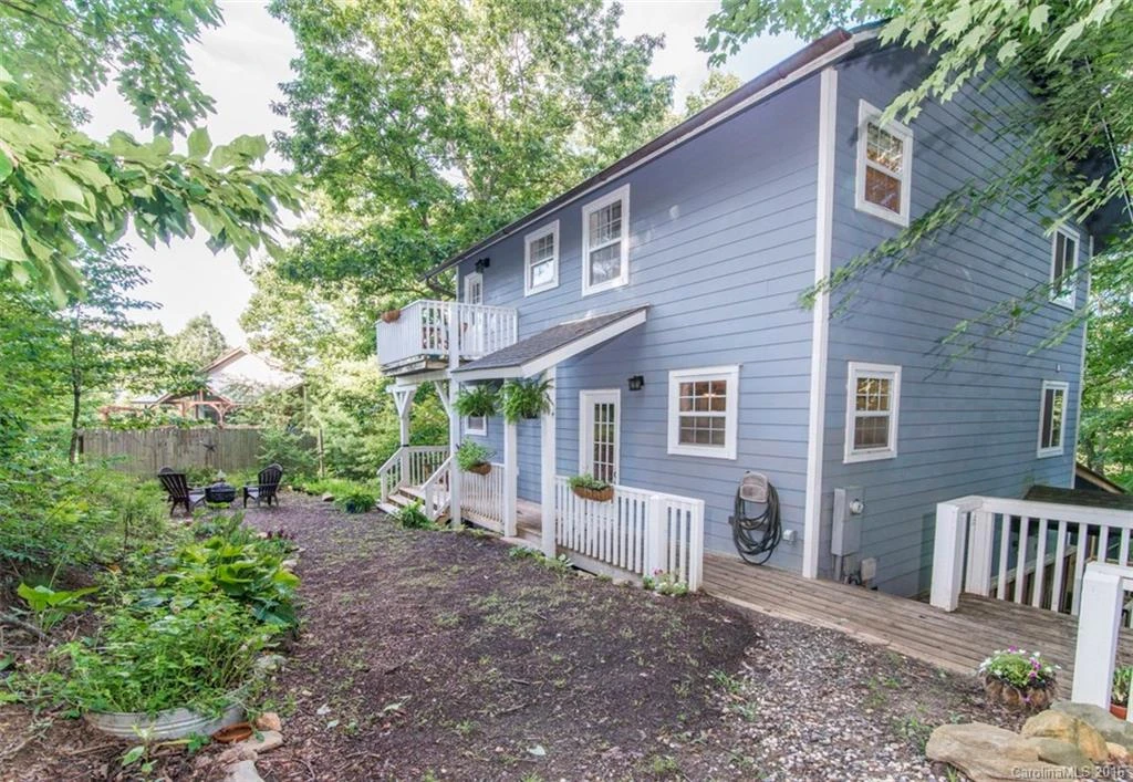 6 Chestnut Drive