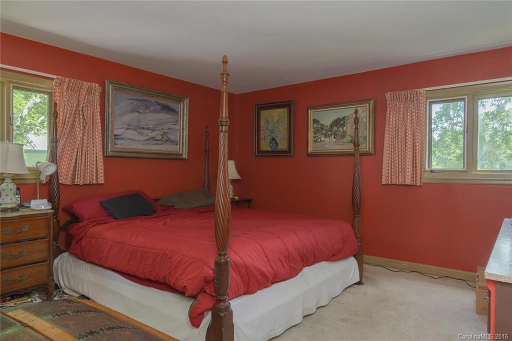 28 Forest Road - Photo 8