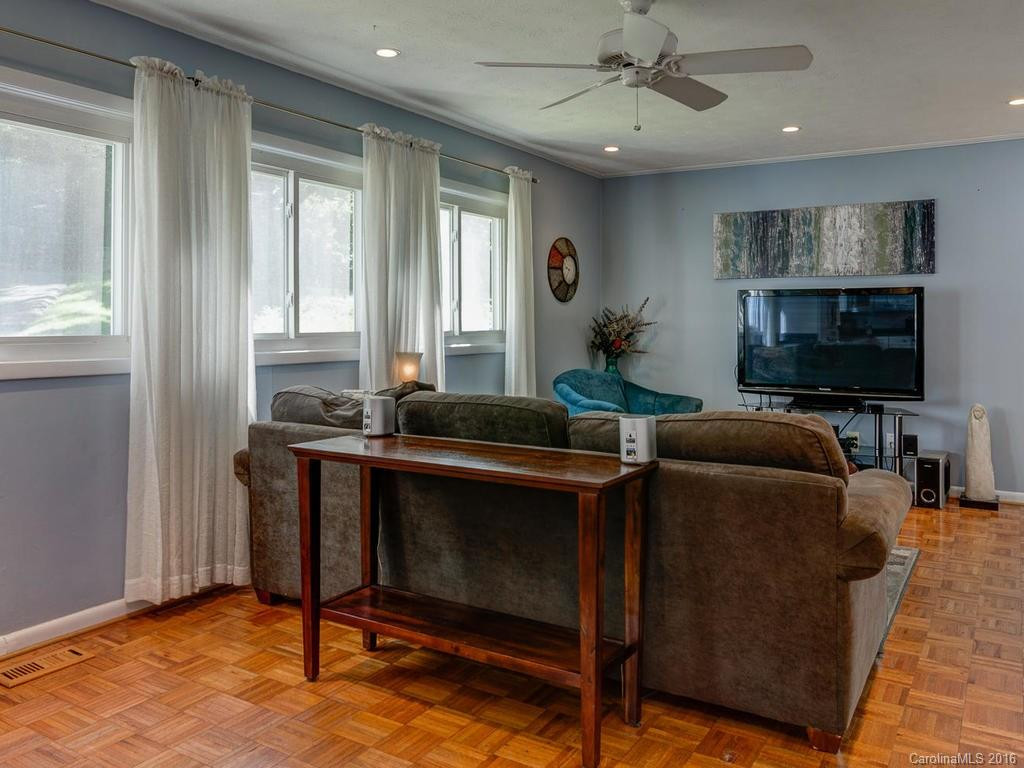 32 Woodbury Road - Photo 11