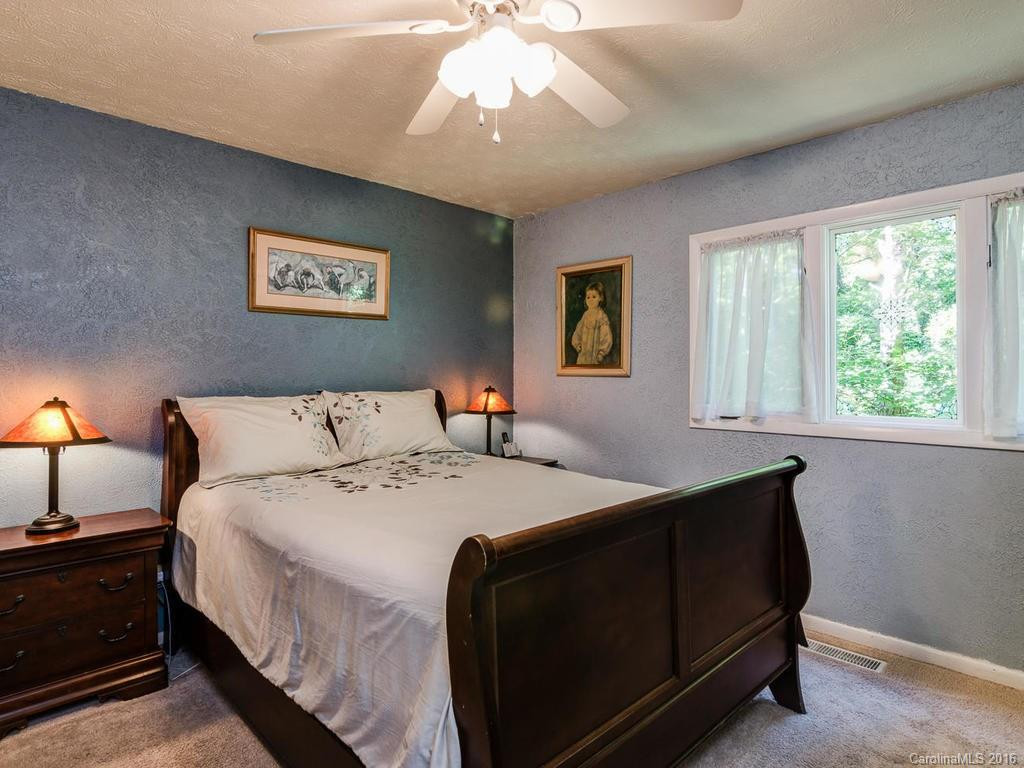 32 Woodbury Road - Photo 13