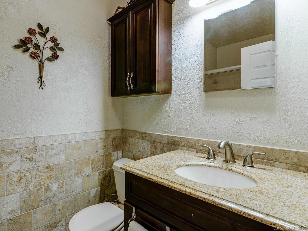 32 Woodbury Road - Photo 14