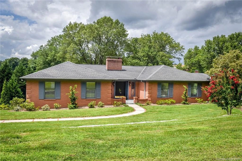 119 Hawthorn Drive #2