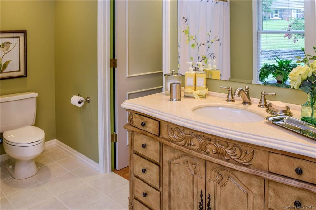 119 Hawthorn Drive #2 - Photo 16