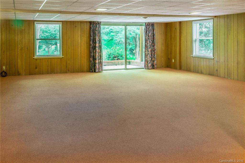 119 Hawthorn Drive #2 - Photo 17