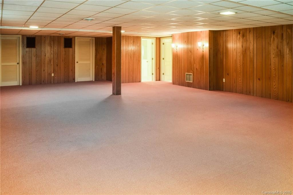 119 Hawthorn Drive #2 - Photo 18