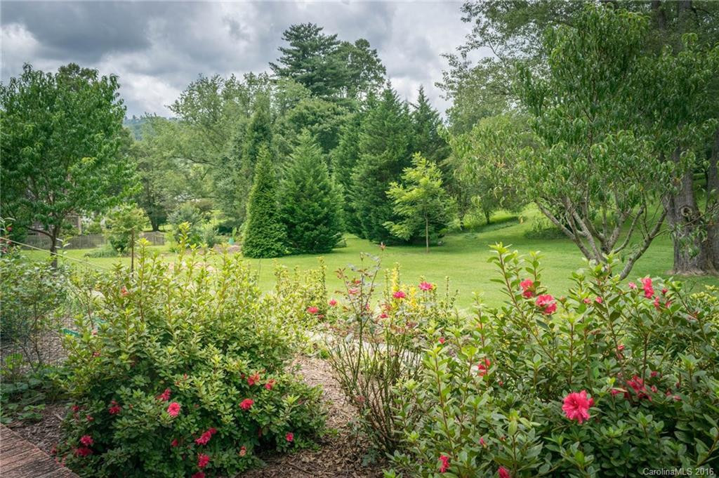 119 Hawthorn Drive #2 - Photo 21