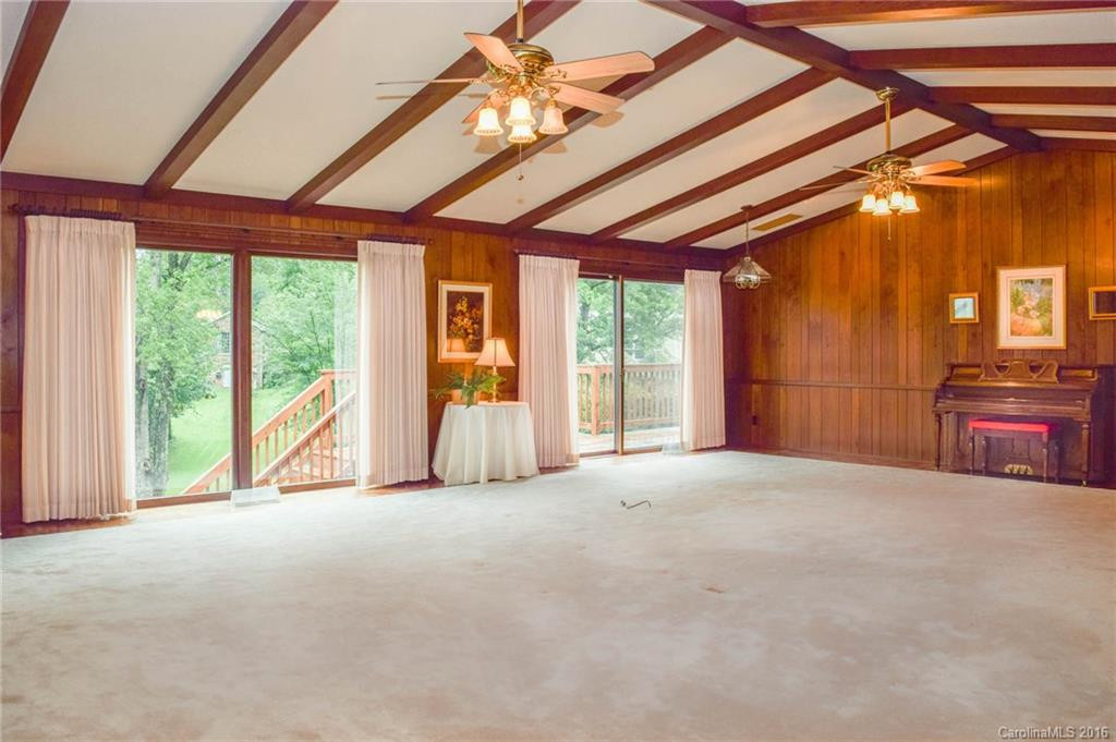 119 Hawthorn Drive #2 - Photo 10