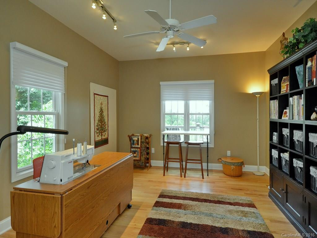 63 Club Knoll Court #1303 - Photo 18