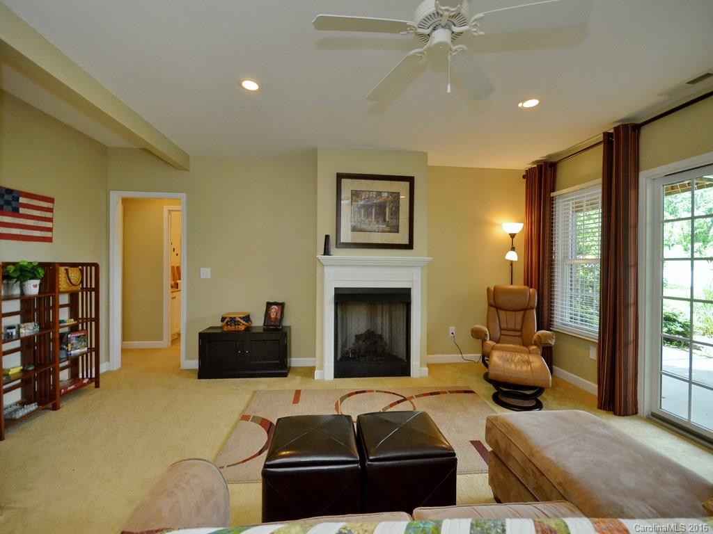 63 Club Knoll Court #1303 - Photo 21
