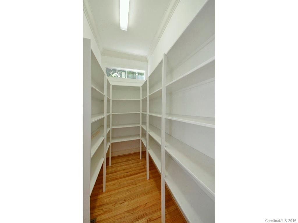 25 Willow Road - Photo 12