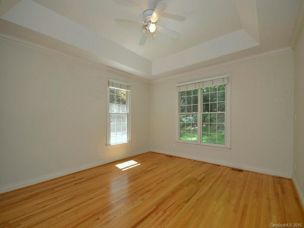 25 Willow Road - Photo 17
