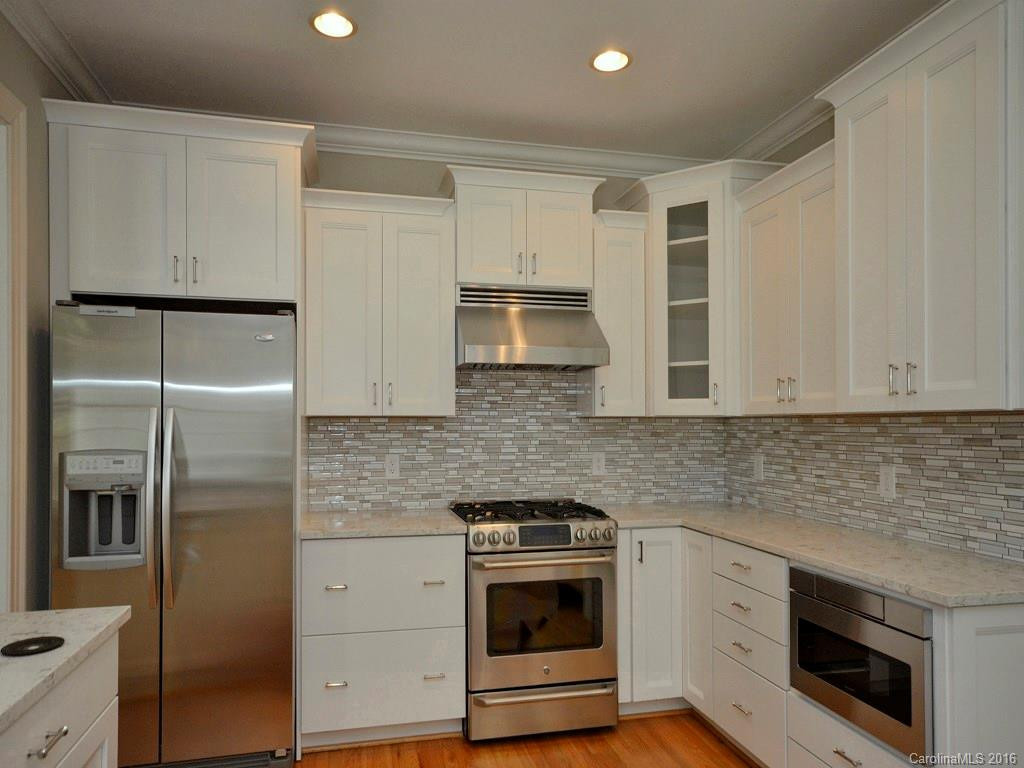 25 Willow Road - Photo 9