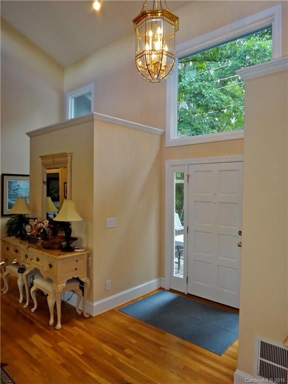 41 Brad Street - Photo 2