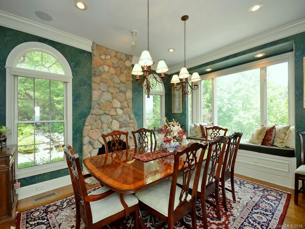 204 Crestview Drive - Photo 7