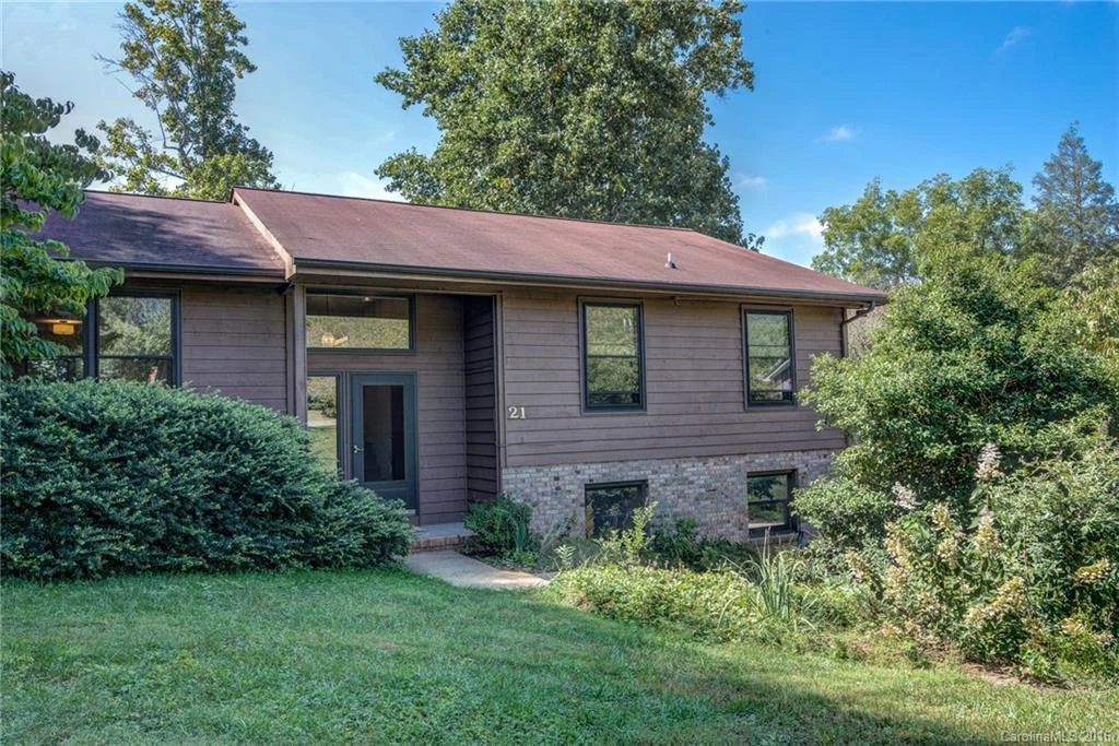 21 Dogwood Grove
