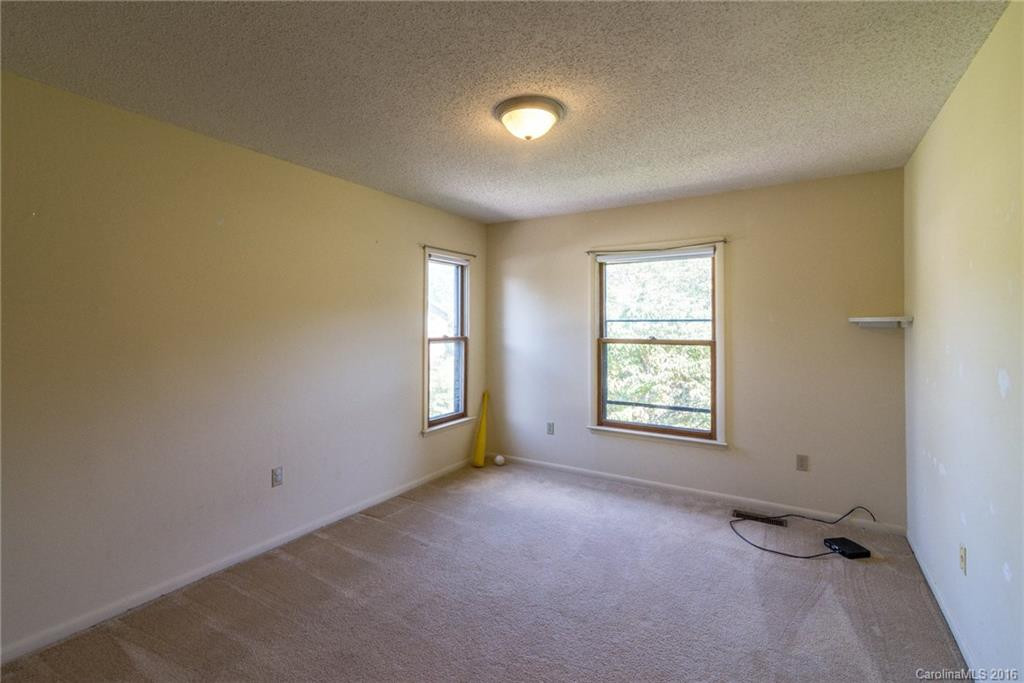 21 Dogwood Grove - Photo 14