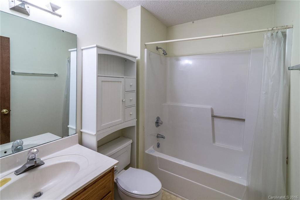 21 Dogwood Grove - Photo 15