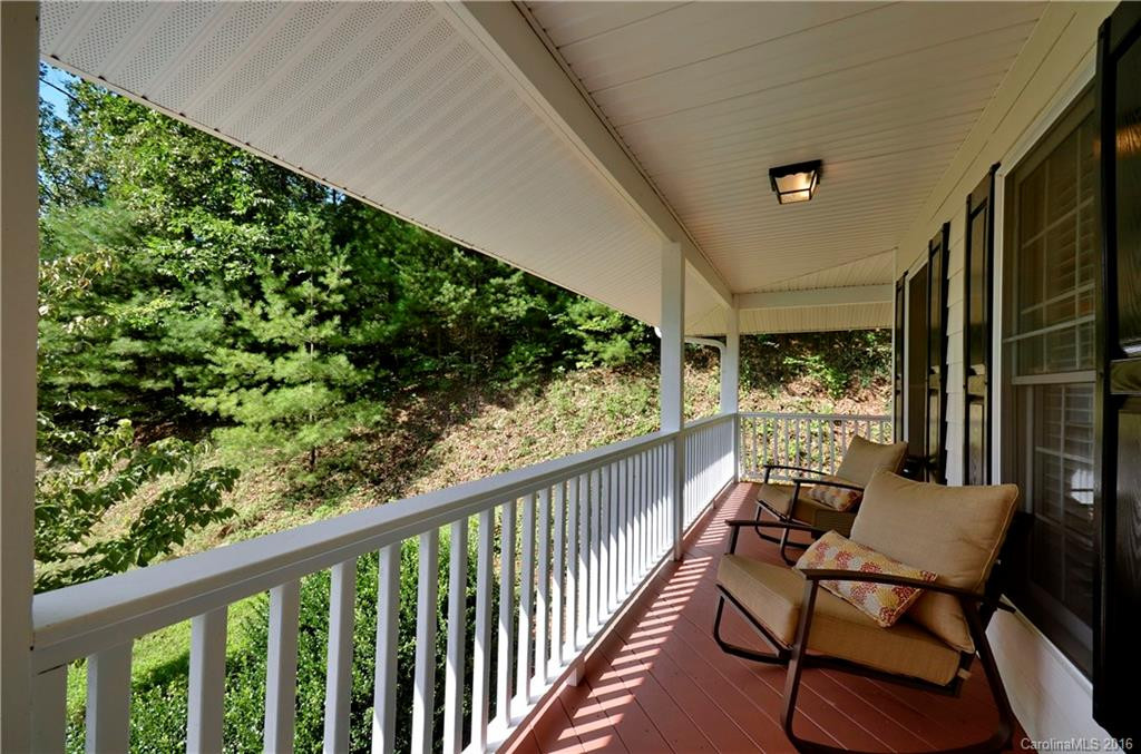 23 Huntington Chase Drive - Photo 2