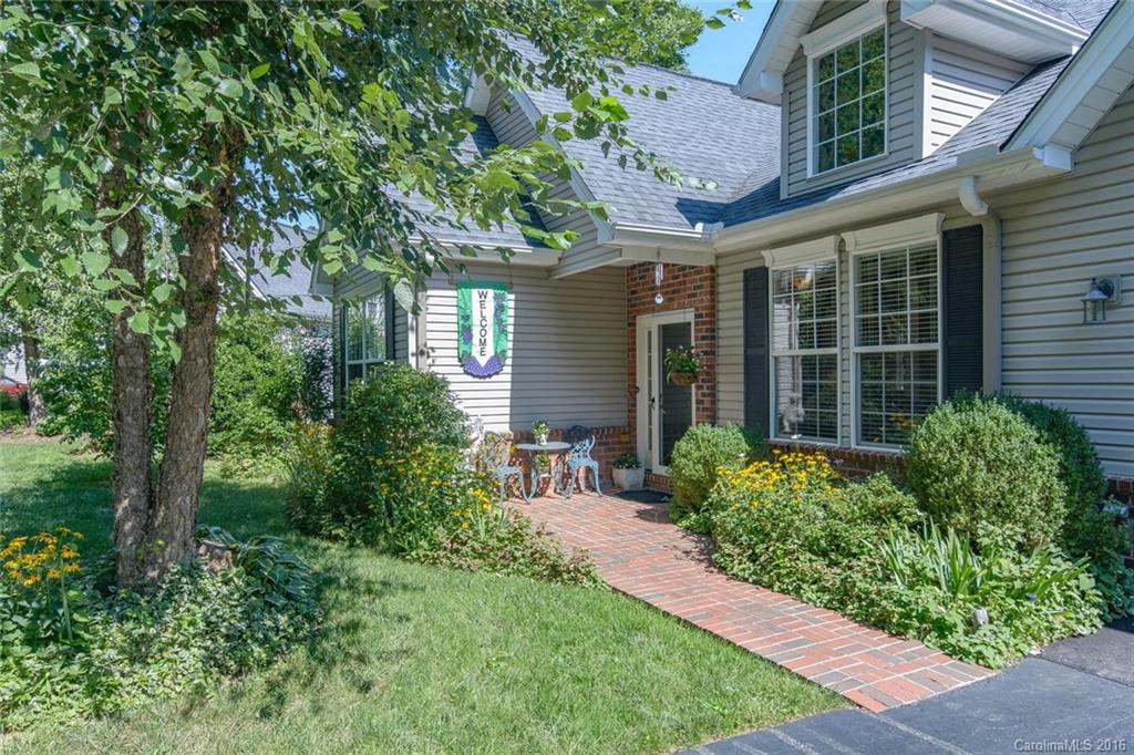 123 Poppy Lane #123