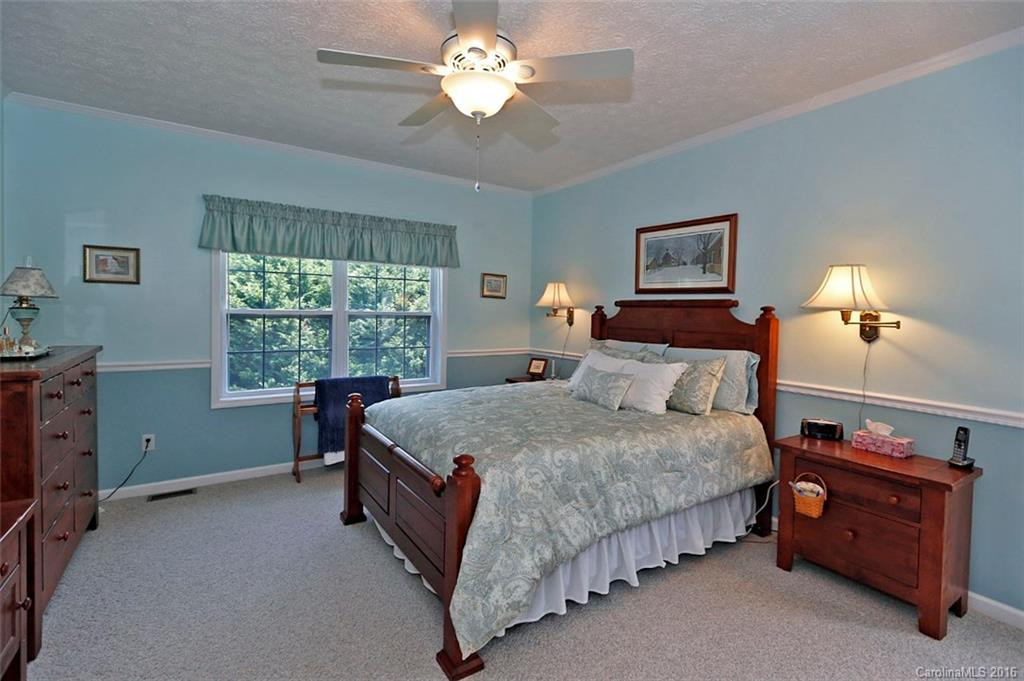 109 Hamlet Park - Photo 12