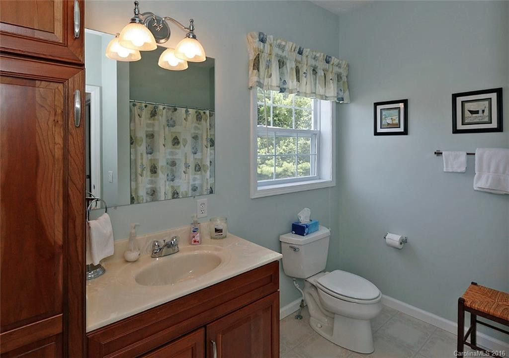 109 Hamlet Park - Photo 16