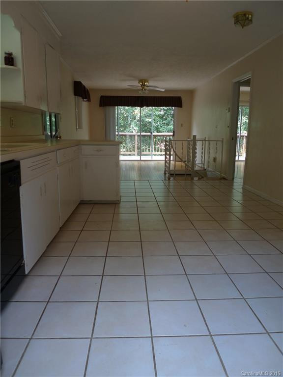 1298 Finalee Drive - Photo 11