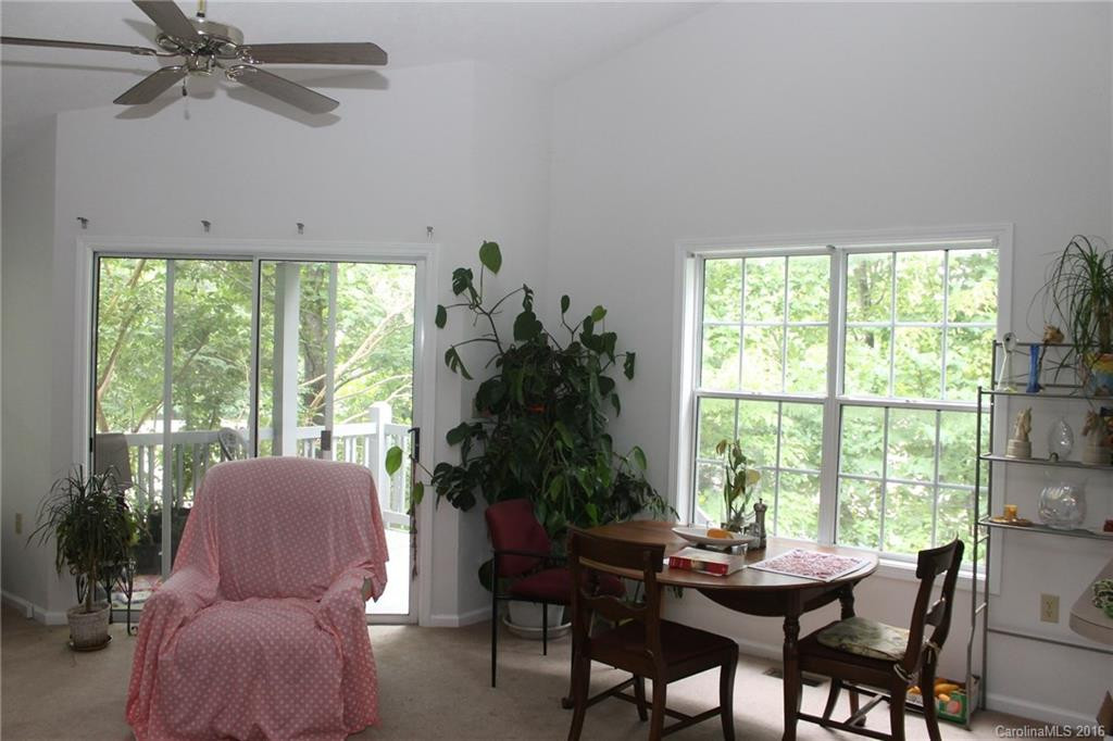 206 Laurel Park Place #11B - Photo 3
