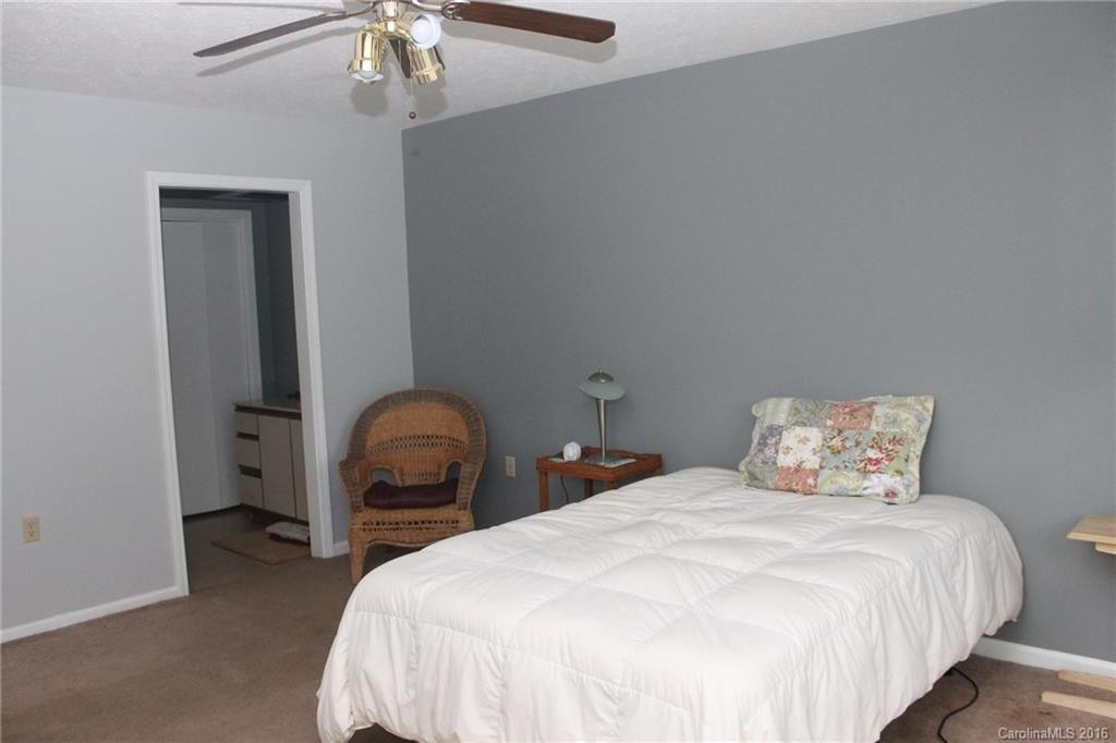 206 Laurel Park Place #11B - Photo 5