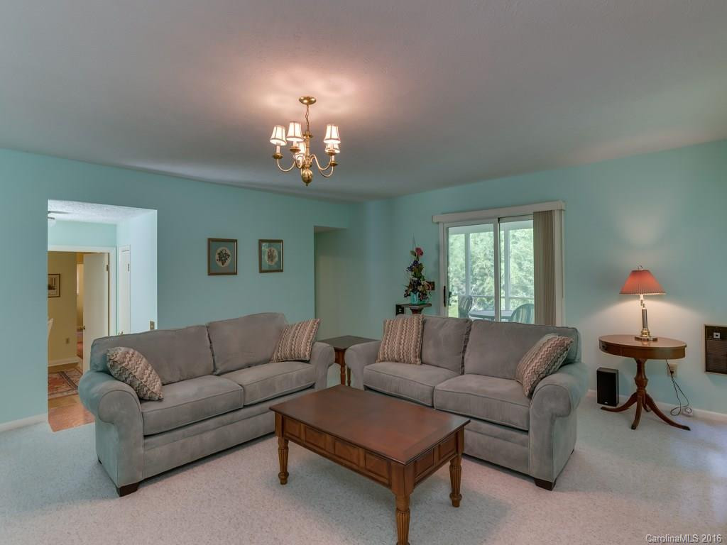 34 Columbia Street - Photo 4