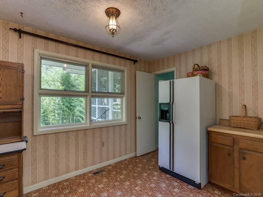 34 Columbia Street - Photo 8