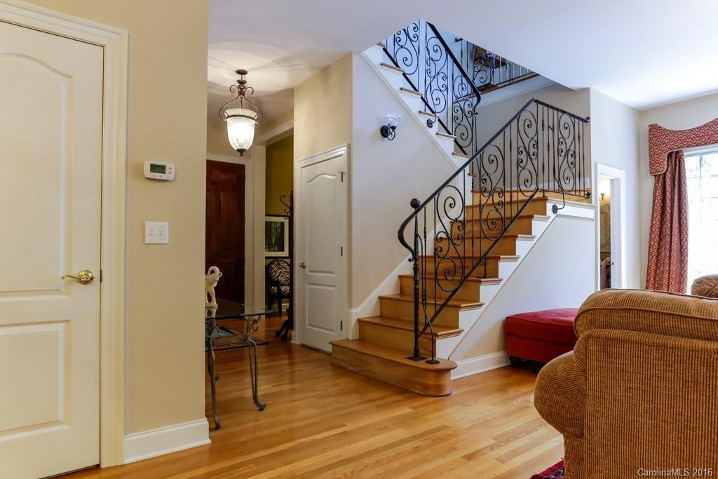 280 Sweetwater Hills Drive - Photo 9