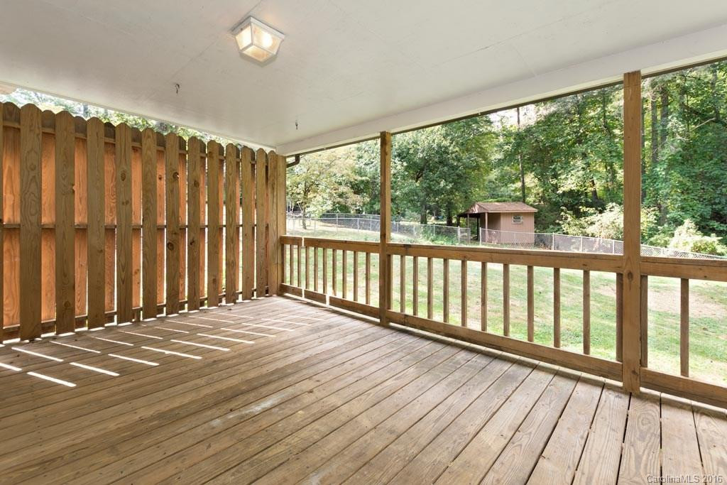 69 English Drive - Photo 18
