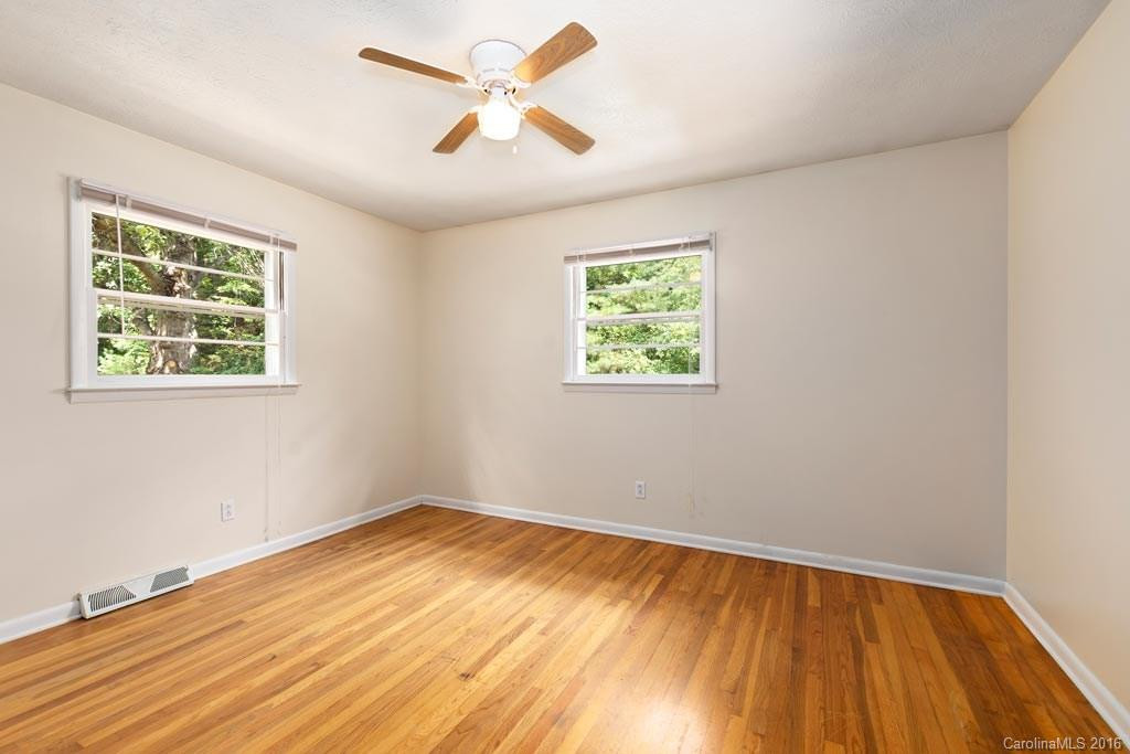 69 English Drive - Photo 10
