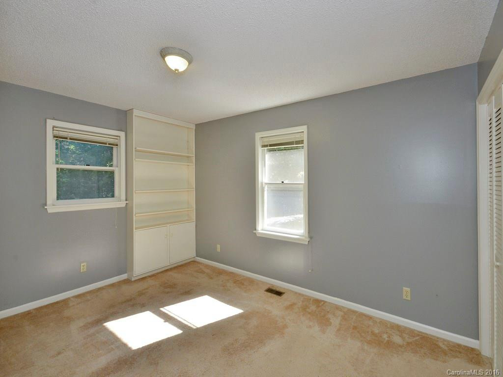 203 Park Lane - Photo 11