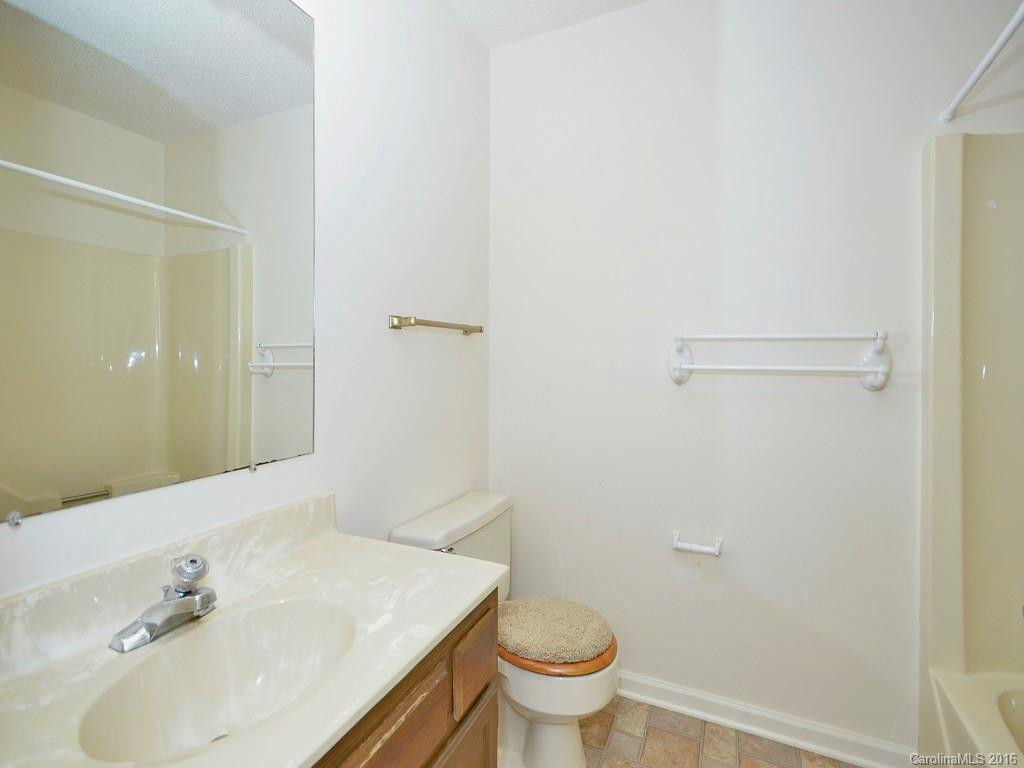 203 Park Lane - Photo 12