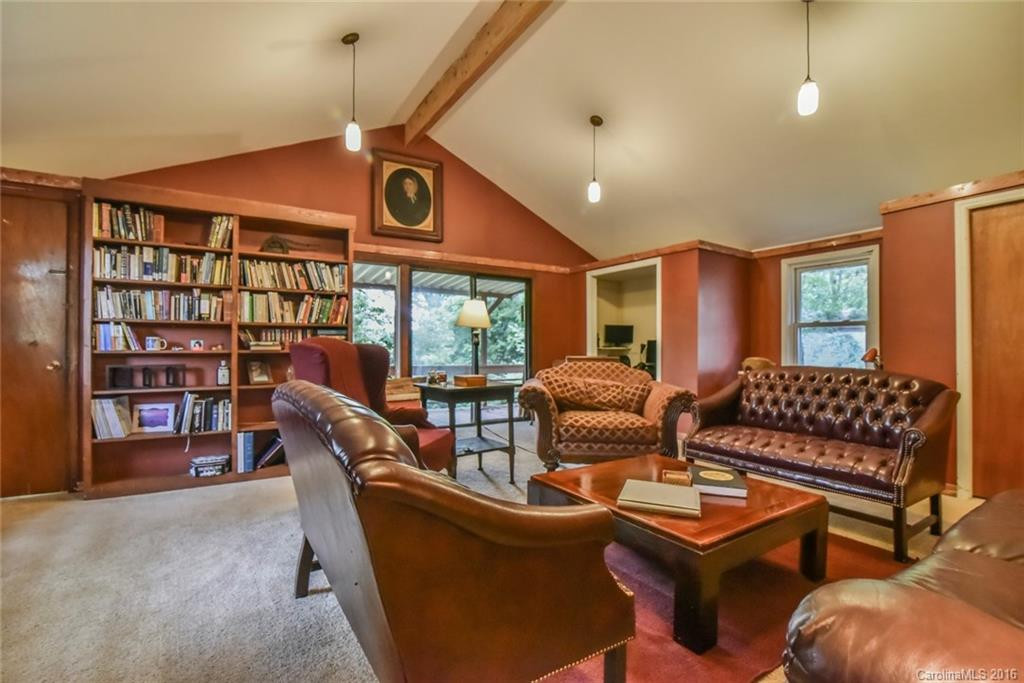 522 Deaverview Road - Photo 14